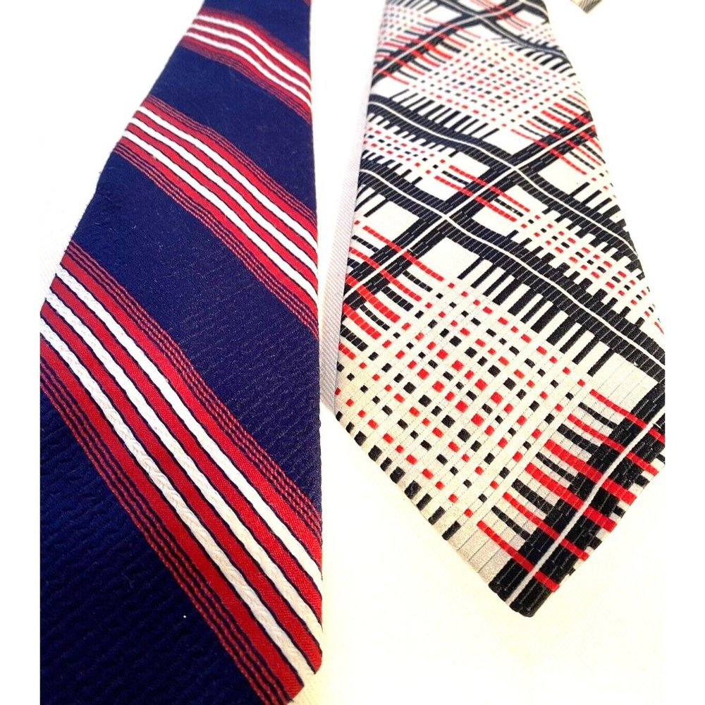Vtg 60s 70s Mens Tie Wide Thick Polyester Necktie Disco Ugly Mod Red White Blue